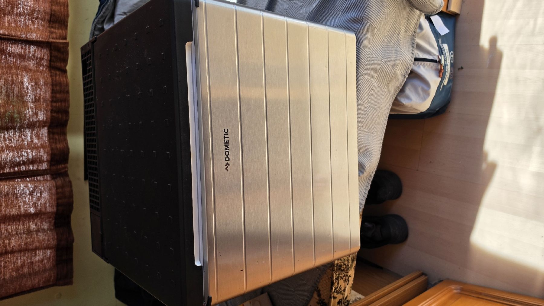 Dometic Réfrigérateurs et refroidissement: Gas/Strom Kühlbox Dometic ACX40 – D'occasion à Glattbrugg par F_J