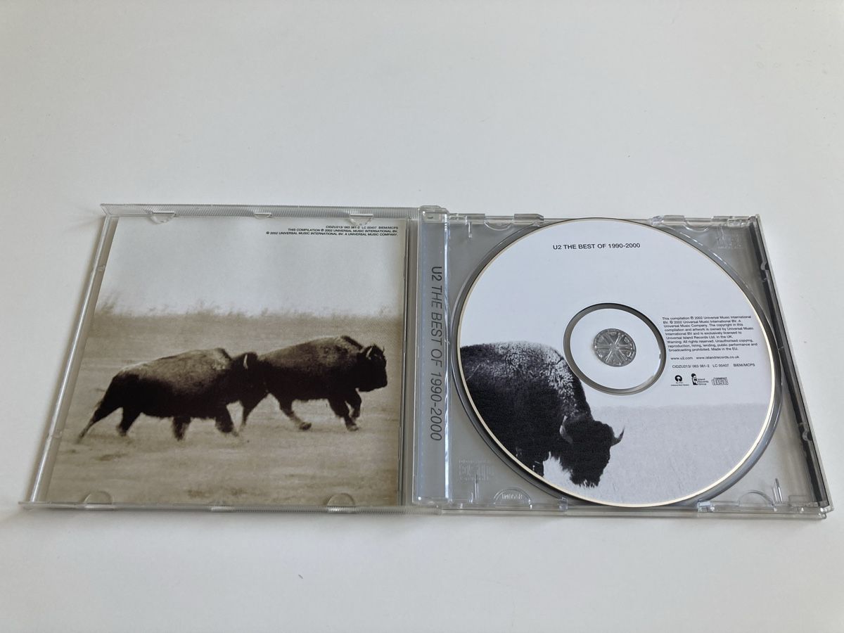 CDs: U2 The Best of 1990-2000, CD – D'occasion à Biel/Bienne par almercaa 1