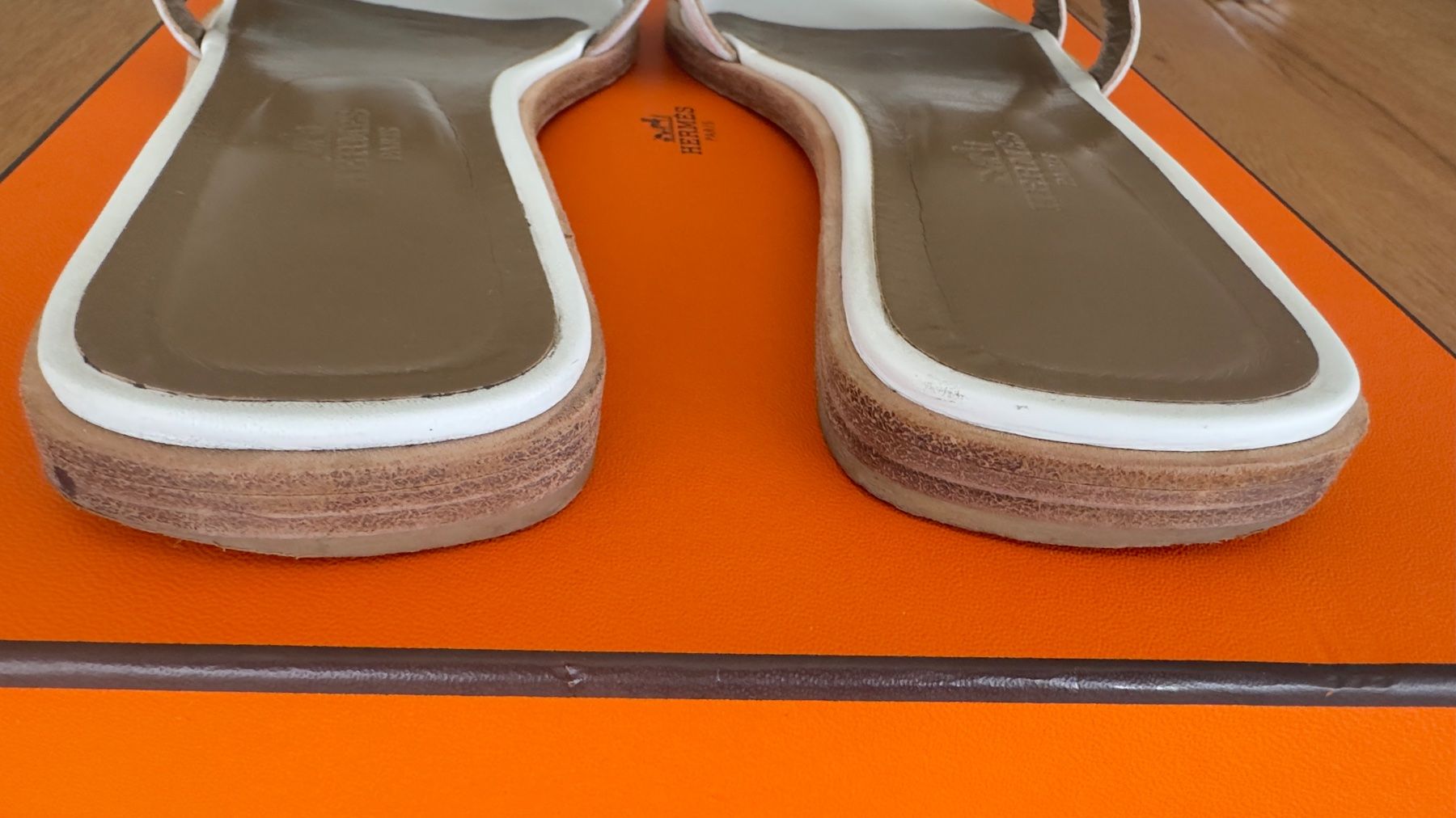 Hermès Damenschuhe: Original Hermès Omaha Sandals – Gebraucht aus Buchs ZH von Molly38 4