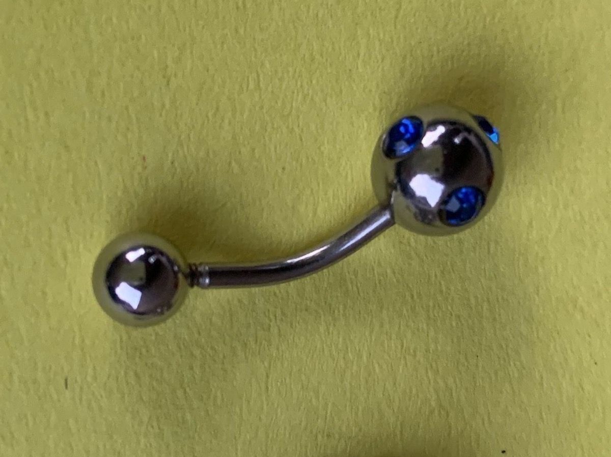 Gioielli per piercing: 3 x Piercing bauch blume/kugel blau – Usato da Dittingen venduto da Bellevista 2