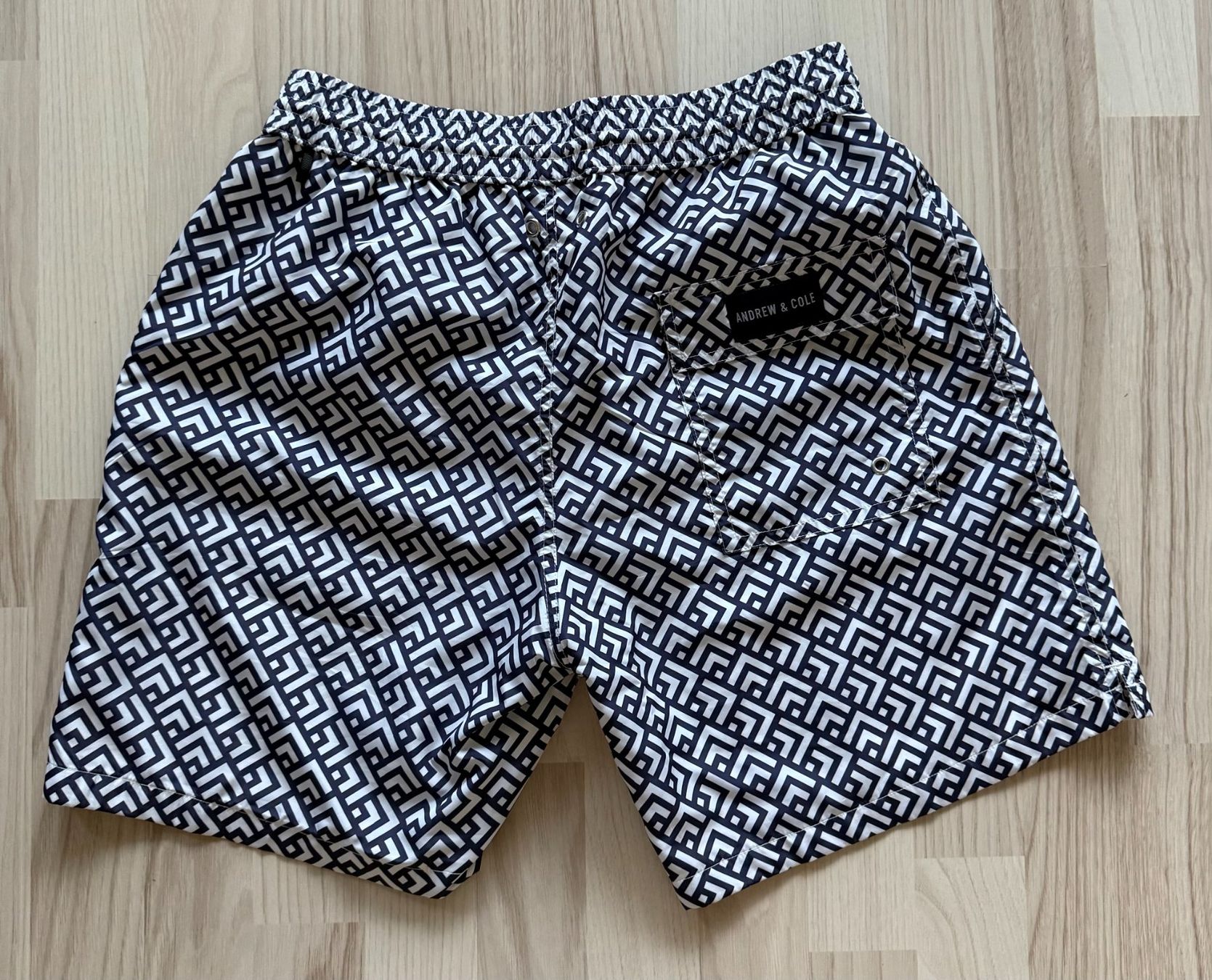 Pantaloni: Badehose in Grösse L – Nuovo e nell'imballaggio originale da Birmensdorf ZH venduto da alb_2blb 1