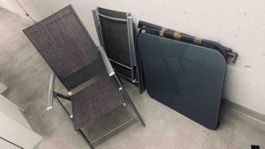 Tischset Esstisch / Stühle + Hocker (wie neu)