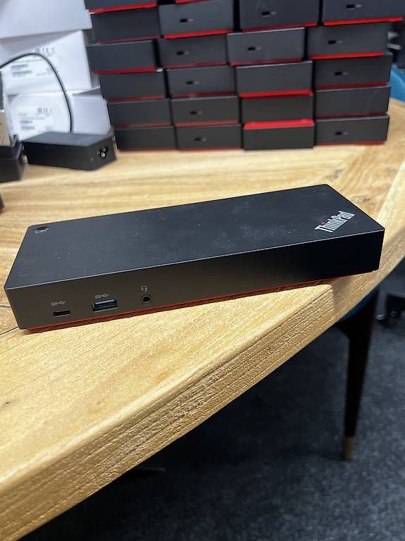 Docking station: Lenovo ThinkPad Hybrid USB-C mit USB-A Dock (Type 40AF) – Usato da Rüthi (Rheintal) venduto da Ray026