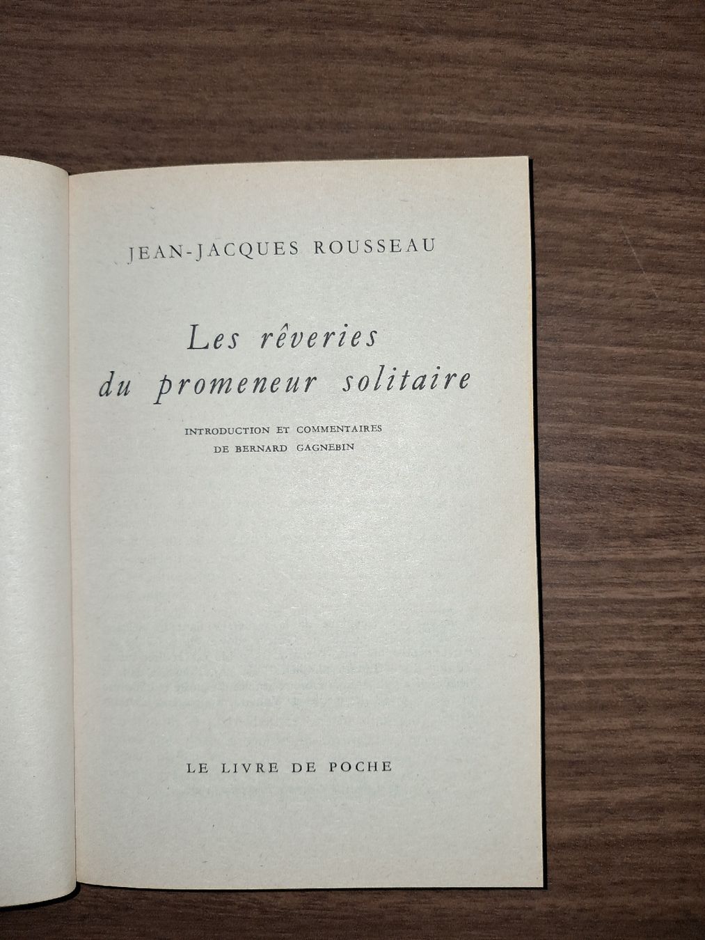 Bücher: Les Reveries Du Promeneur Solitaire – Gebraucht aus Le locle von juliensaran 1