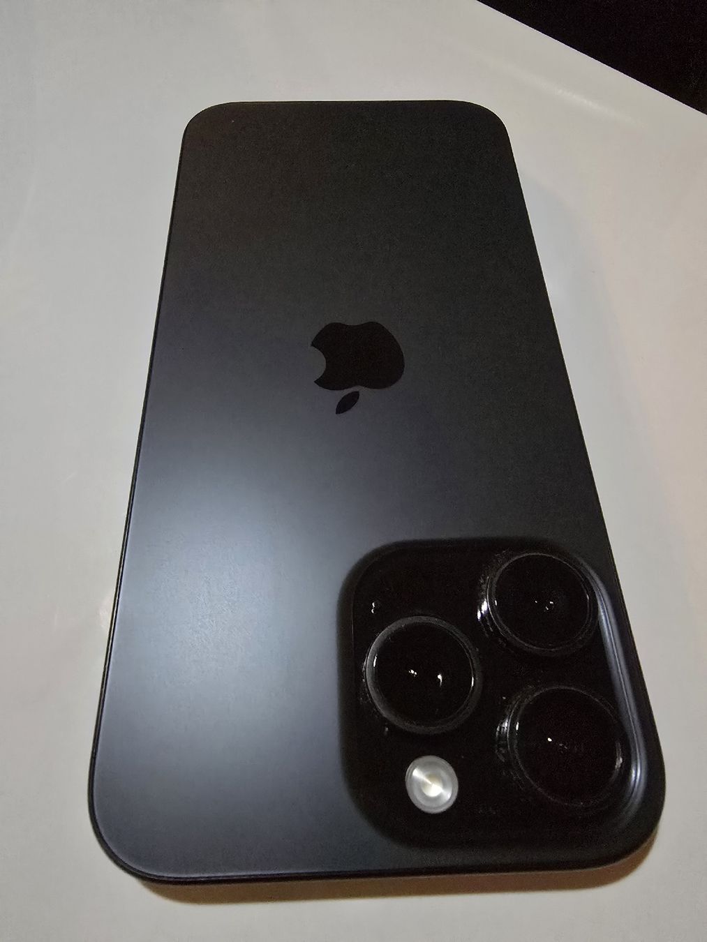 Apple Portables: iPhone 16 Pro Max 512GB – D'occasion à Altstätten SG par speed_19993 2