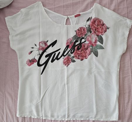 Guess T-Shirt Blumenprint Gr.M
