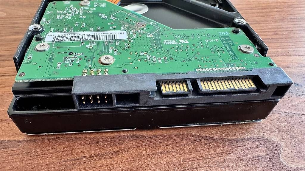 Dischi rigidi: Western Digital 1.0 TB Festplatte SATA mit 64MB Cache – Usato da Inwil venduto da 4mation
