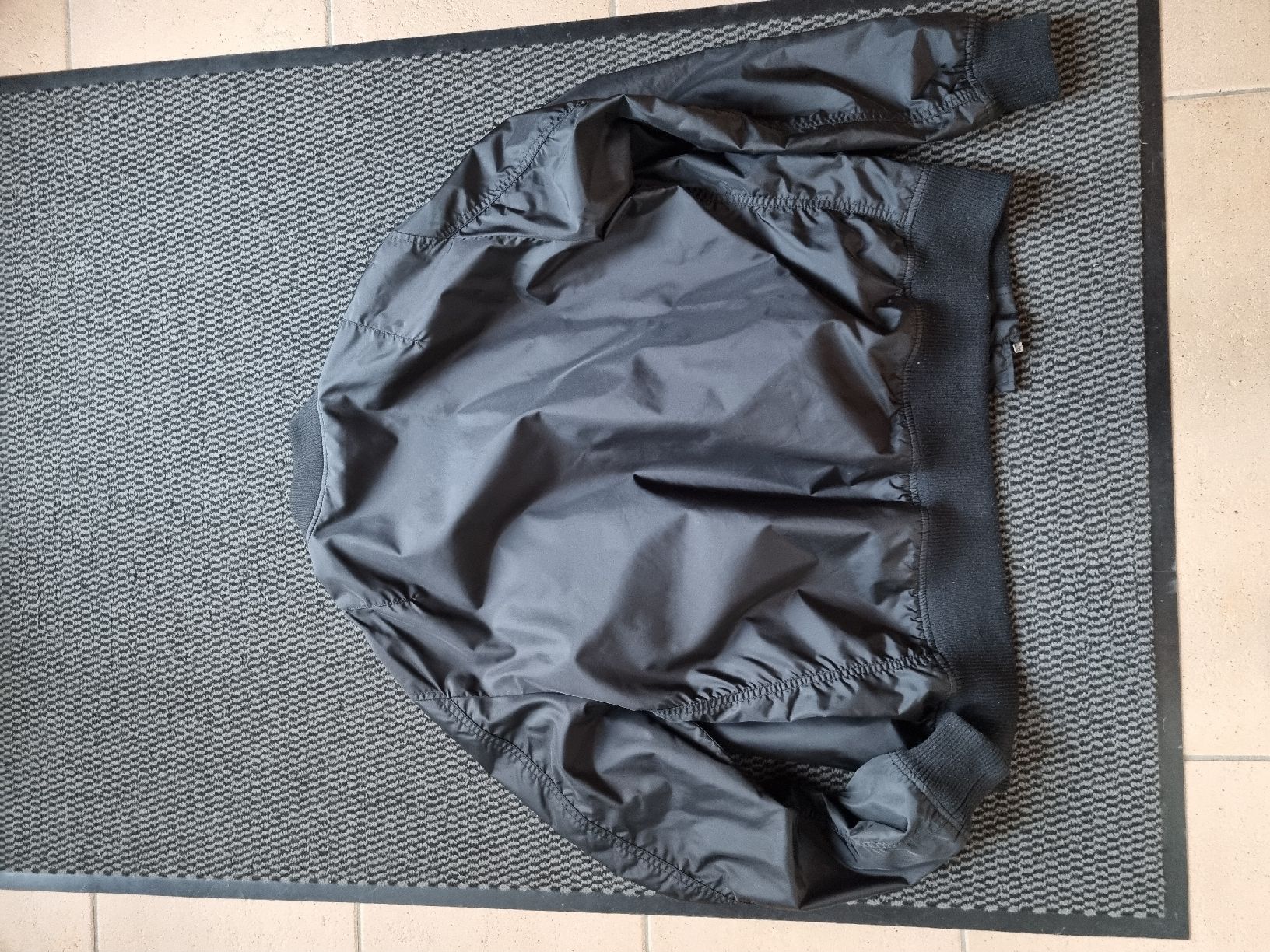 Alpha Industries Jacken: Jacke Alpha Industries – Gebraucht aus Bätterkinden von luk_6kmj 4