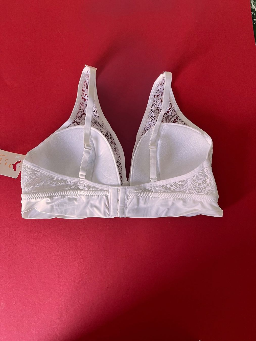 Sonstige Unterwäsche: Spitzen-Bralette, LPB, Grösse XL, Farbe Weiss – Neu und originalverpackt aus Rudolfstetten von gst_g7xl 1