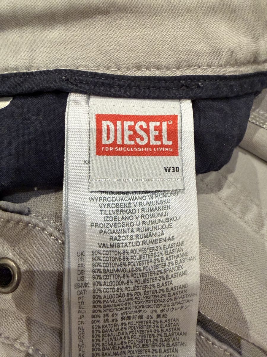 Diesel Jeans: Diesel stretch Jeans Gr. 30 – Usato da Kilchberg ZH venduto da Lisavivienne 3