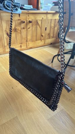 Sac à chaîne brun chocolat - Parfait pour l'automne!
