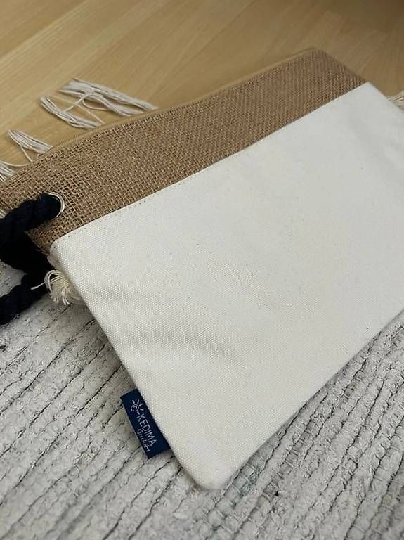 Borse da donna: Clutch – Usato da Bütschwil venduto da Mariia_Ch221 2
