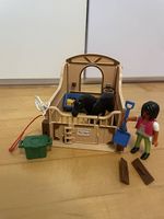 Playmobil - Friese mit braun-beiger Pferdebox Nr. 5519