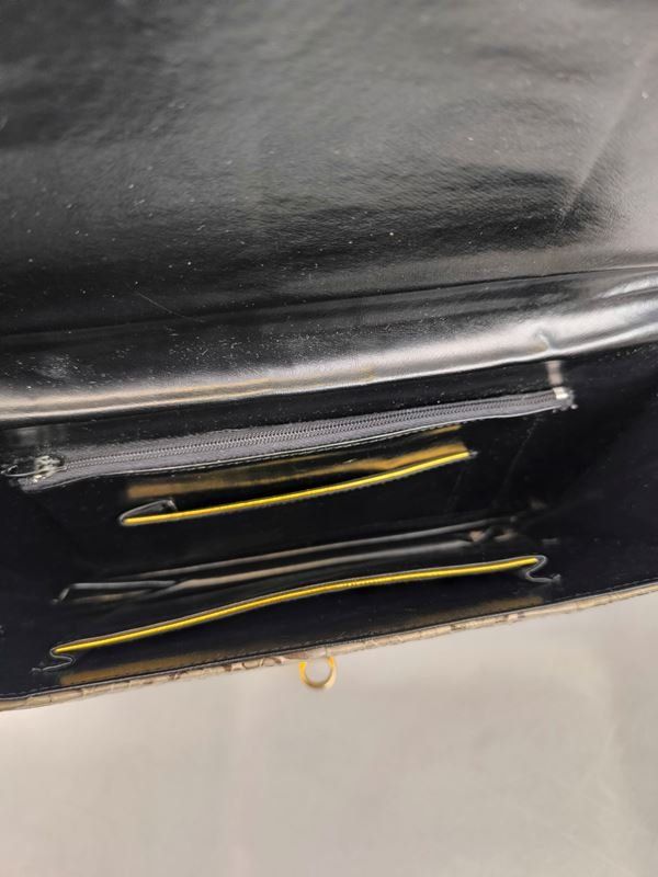 Taschen für Damen: Vintage Clutch Tasche – Gebraucht aus Rüti ZH von Restwert_Rueti_ZH 2