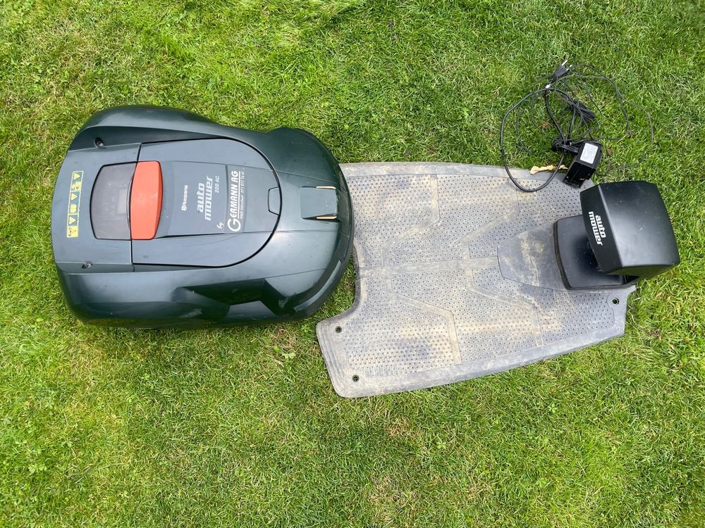 Rasenroboter Husqvarna Automower 220 AC Kaufen auf Ricardo