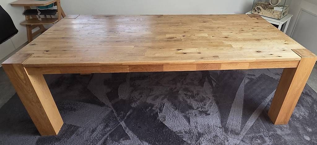Tables: Massivholztisch Eiche – D'occasion à Erschwil par vfr_t8xz 1