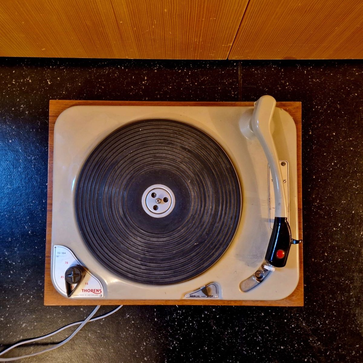 Thorens Giradischi: Plattenspieler Thorens TD 184, No. 2 – Usato da Le Vaud venduto da Balthasar 1