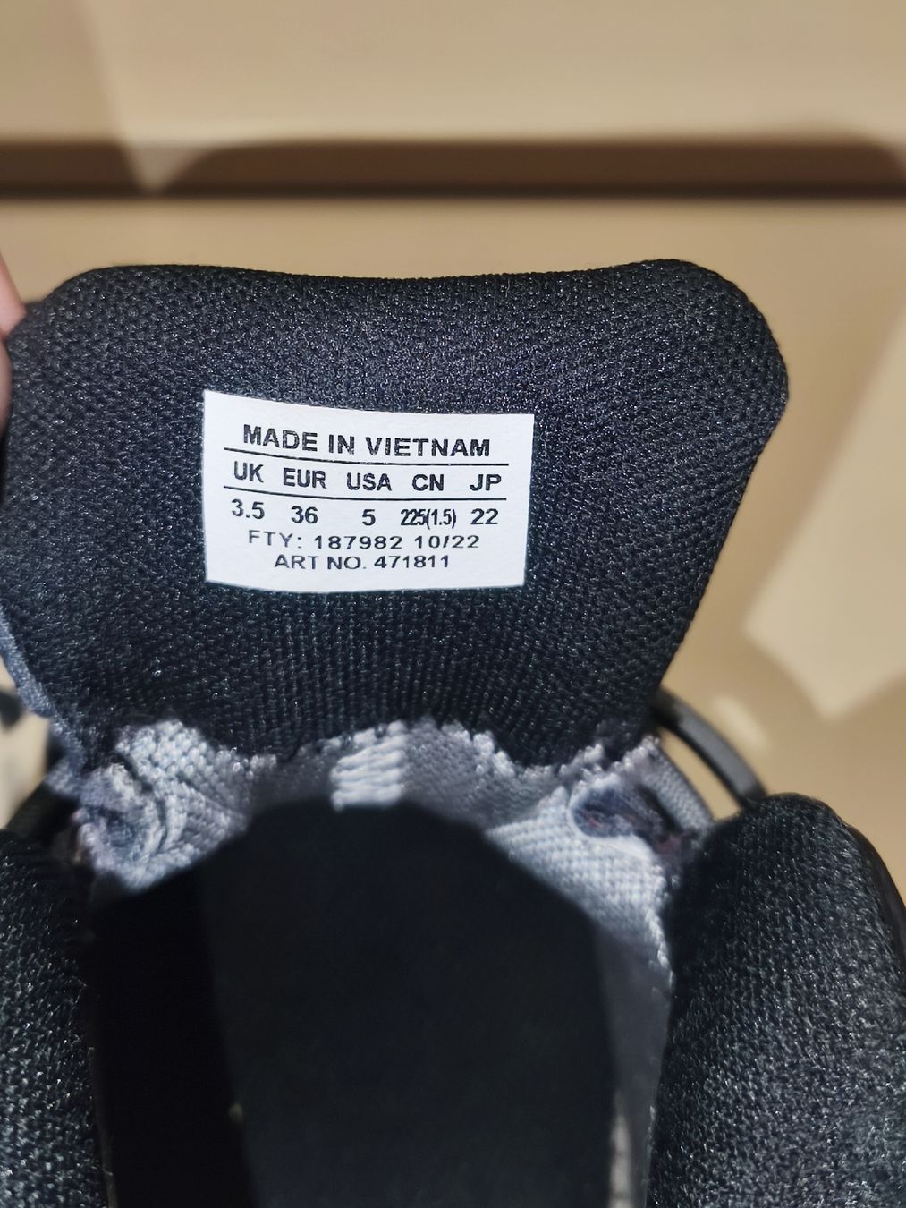 Salomon Scarpe per ragazzi: Wanderschuhe Salomon Gore-Tex Grösse 36 – Usato da Altbüron venduto da Theo_Dotus 4