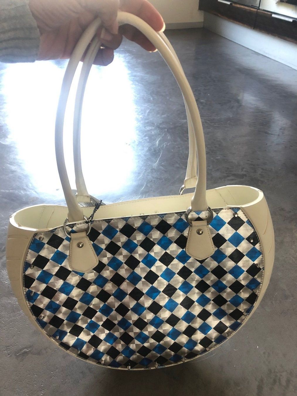 Sacs femmes: Sac à main très original Ty's Bag – Neuf avec emballage d'origine à Ardon par hel_2sxp 2