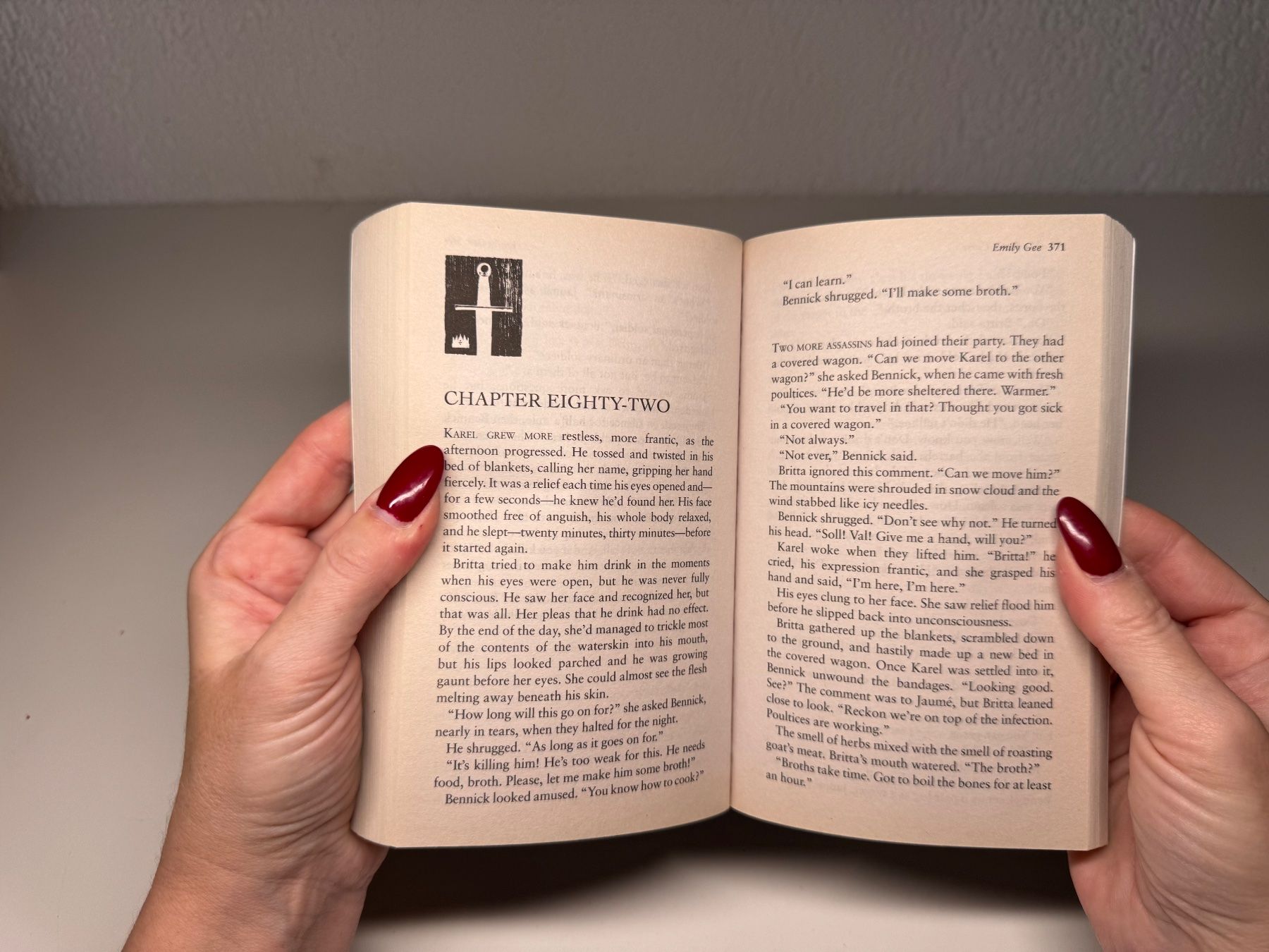 Libri: NOVEL: Emily Gee, The Blood Curse – Usato da Grosswangen venduto da English_books 6