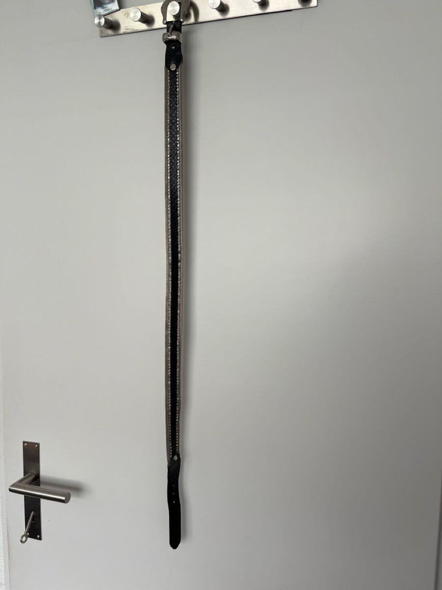 Gürtel: Schicker Gürtel mit Strass, Silber, neuwertig, – Gebraucht aus Thun von elshei 1