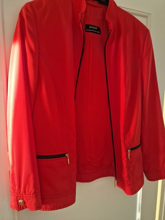 Giacche: Rotes Basilur Club Jacke Grösse 40 – Usato da Ottenbach venduto da Claurin 1