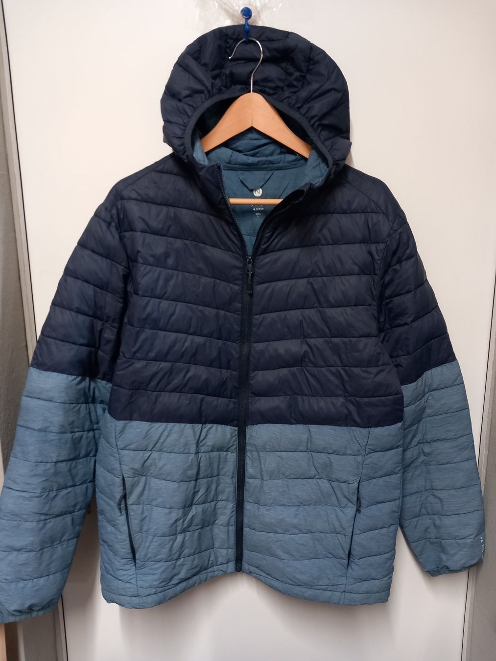 46 Nord Giacche: Herren Steppjacke 46 Nord Grösse L – Usato da Gwatt (Thun) venduto da umwelt-brocki