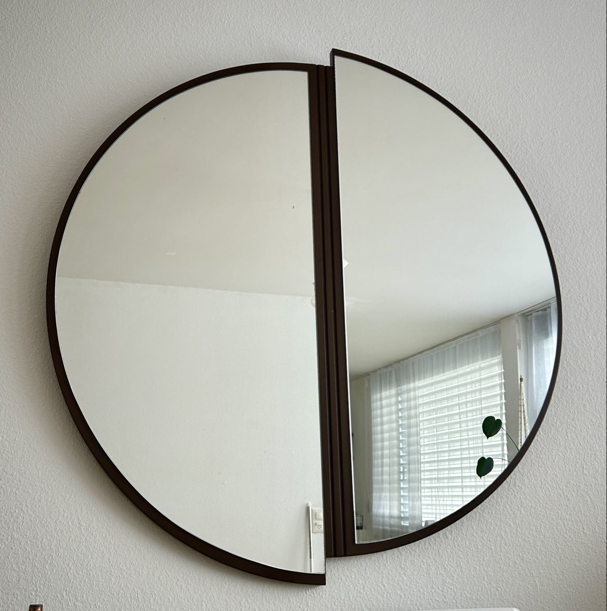 Miroirs: Wood Frame Mirror 90cm – D'occasion à Basel par bob_85by