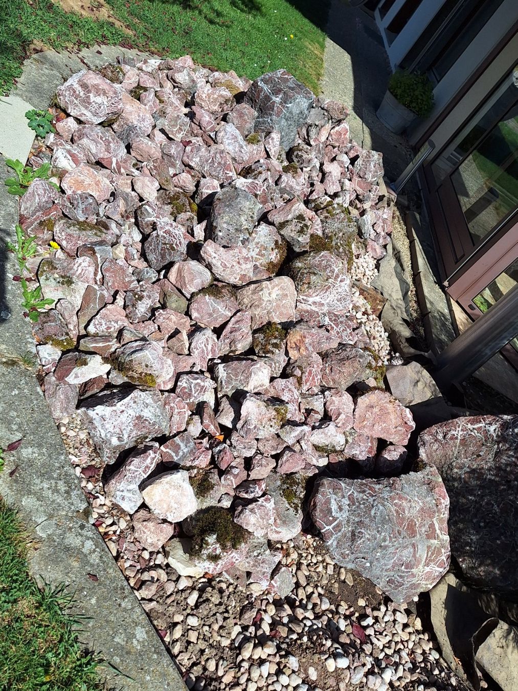 Pietre & tegole: Gartensteine, rötlich-grau – Usato da Ersigen venduto da nic_t955 3