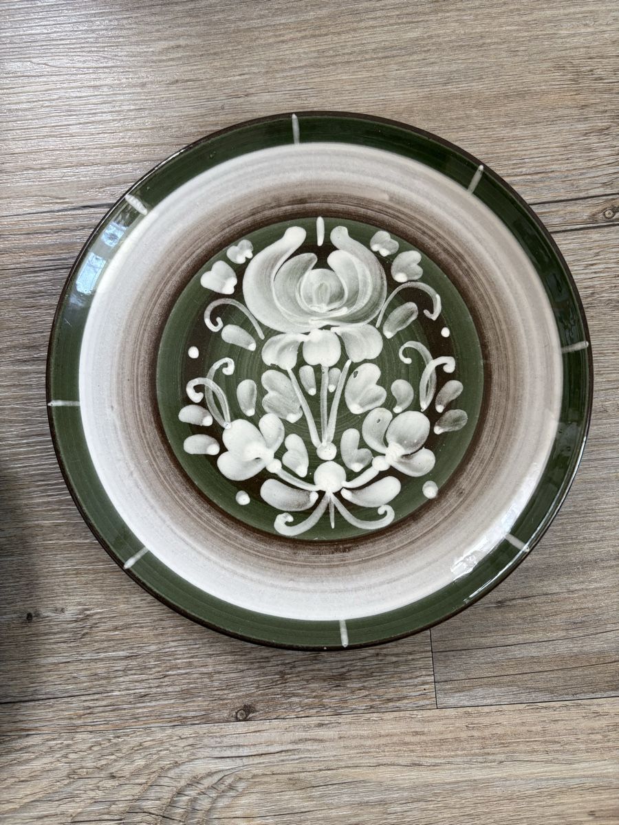 Hugo Kohler Piatti: 2 Dessertteller Kohler Biel    20cm – Usato da Zweisimmen venduto da Domii 1