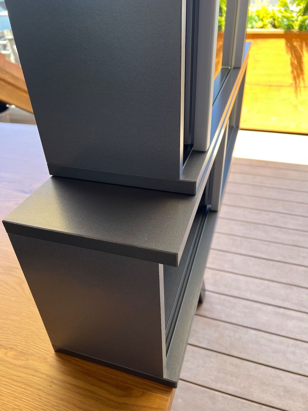 Ikea Scaffali: Wandregal / Vitrine  Glasfront Aluminium Anthrazit – Usato da Brütten venduto da mcstern 4