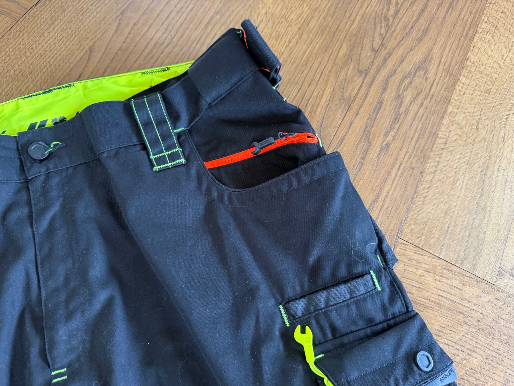 Engelbert Strauss Pantalons: Herren Engelbert Strauss Hose, Größe 54 E. S. Motion 2020 – D'occasion à Ennetbaden par mapa05 2