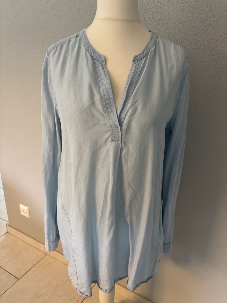 Lieblingsstück Tuniche: Lieblingsstueck Tunika Bluse Gr. 40 Hellblau Lyocell – Usato da Rothenburg venduto da Momo1302