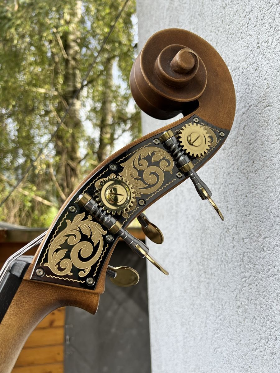 Strumenti musicali: E-Kontrabass 3/4 – Usato da Schüpfheim venduto da ukb5 5