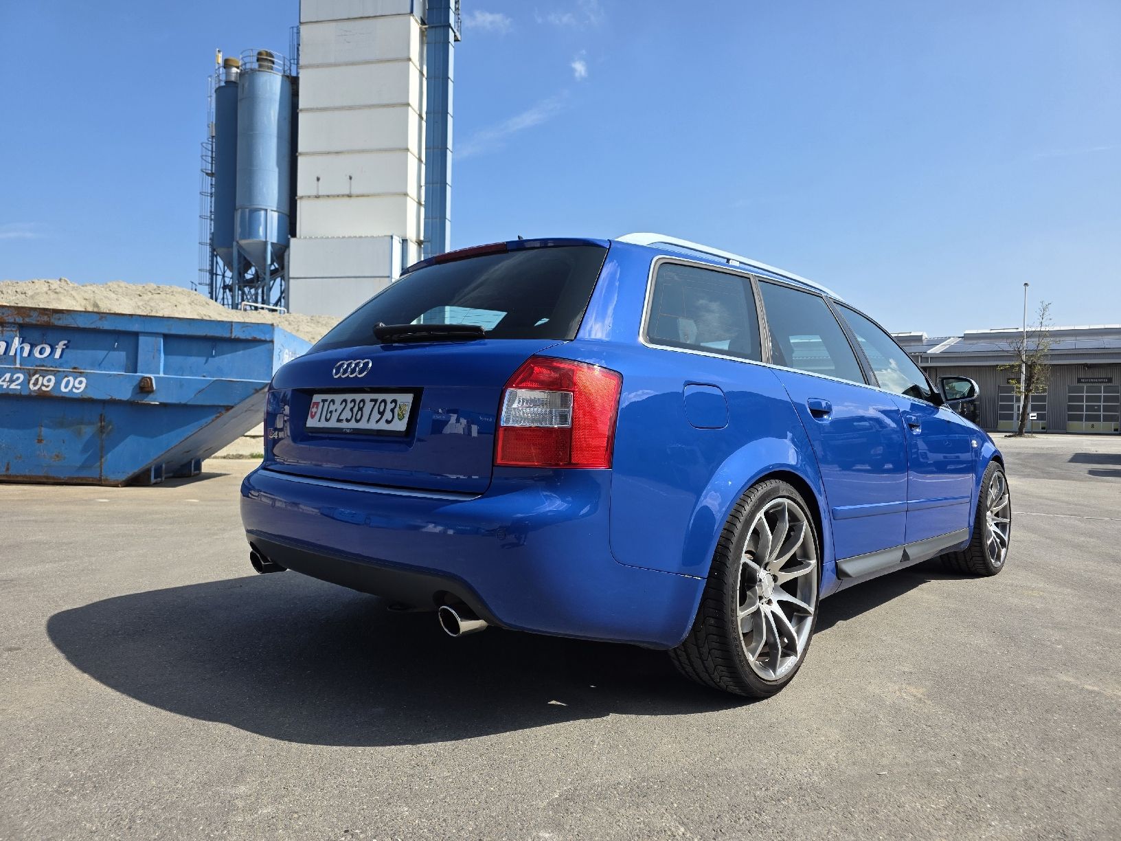 Audi Automobili: Audi S4 B6 – Usato da Salmsach venduto da yas_g2nq 9