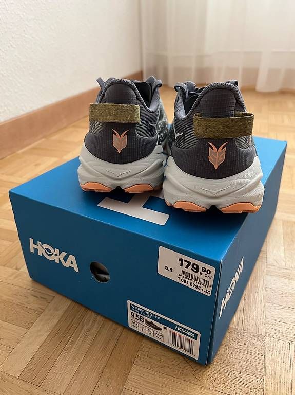 Hoka One One Scarpe da donna: Chaussures de trail Speedgoat 6 – Usato da Genève venduto da Cmlle 3