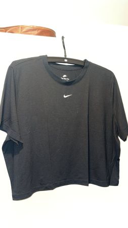 CropTop T-Shirt Nike schwarz Grösse XXL