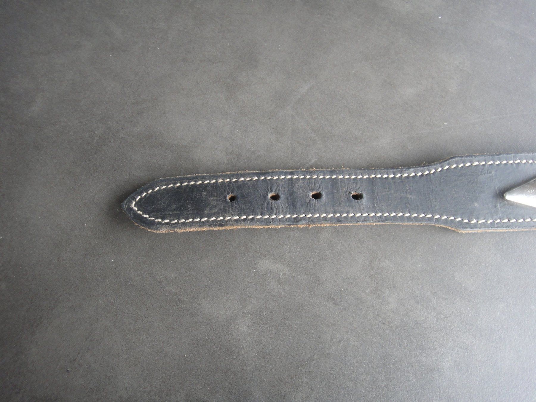 Guinzagli & Collari: Hundehalsband Leder mit Leine – Usato da Basel venduto da Deutsch 2