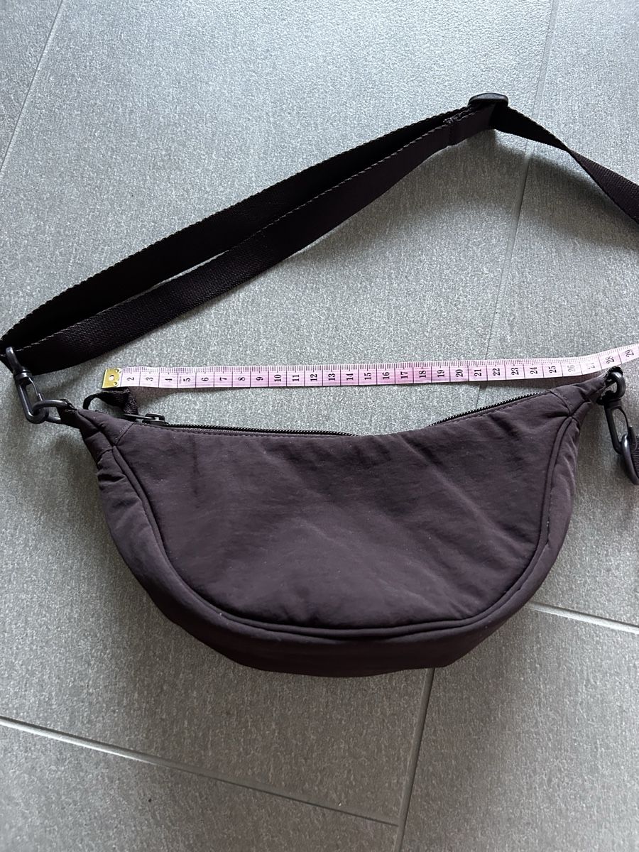 Uniqlo Sacs: Dunkelbraune uniqlo Tasche  – D'occasion à Zürich par cos_b629 4