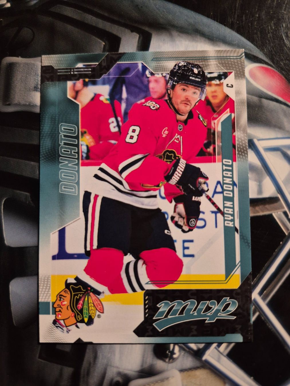 NHL Sammelbilder & Trading cards: NHL Ryan Donato Chicago Blackhawks – Gebraucht aus Treiten von Sauber73