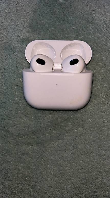 Apple Kopfhörer: AirPods a2564 – Neu (gemäss Beschreibung) aus Madiswil von bue_s9b2