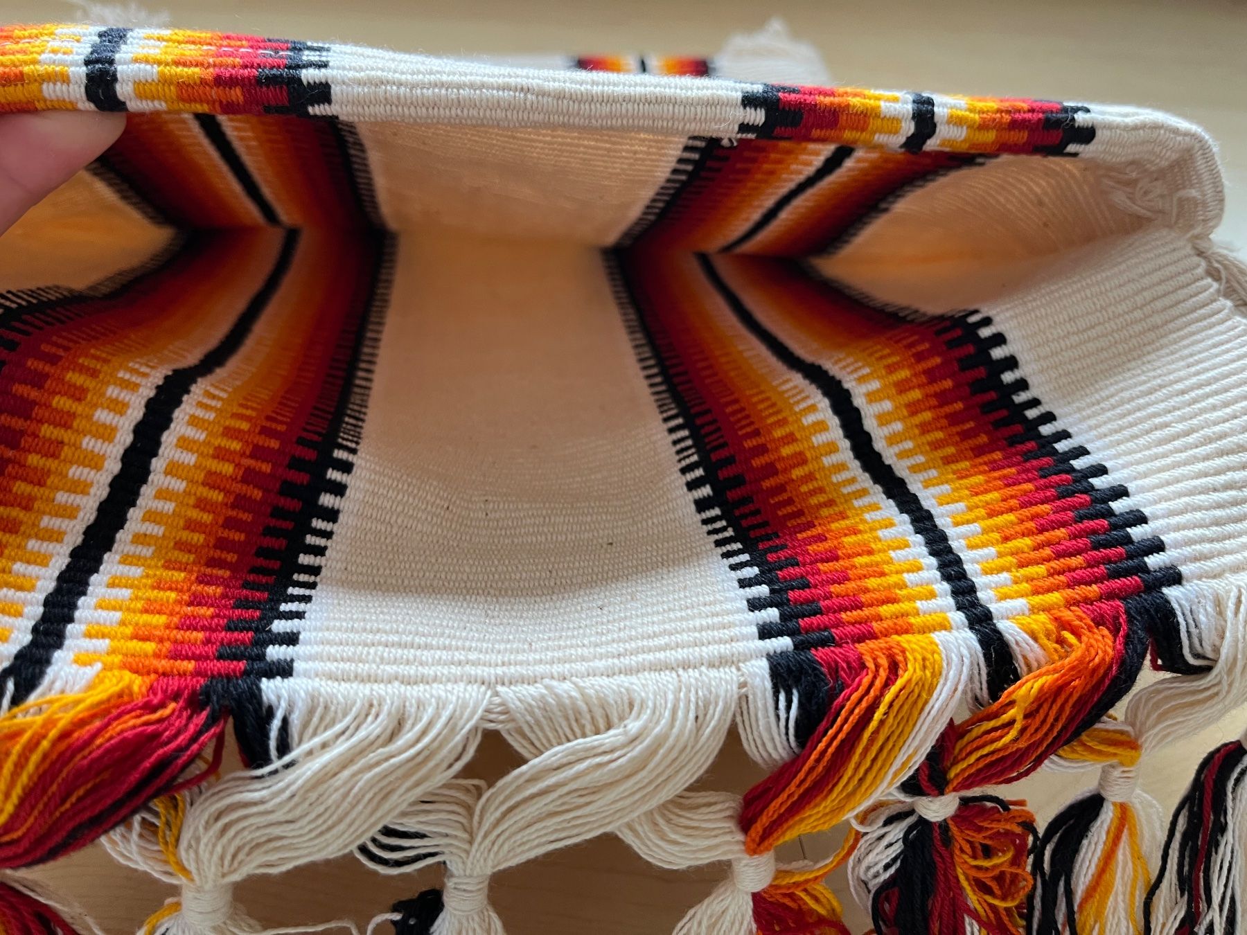 Borse da donna: Handgemachte Ethno-Tasche mit Fransen, Boho-Style – Usato da Zürich venduto da Gurkis 3