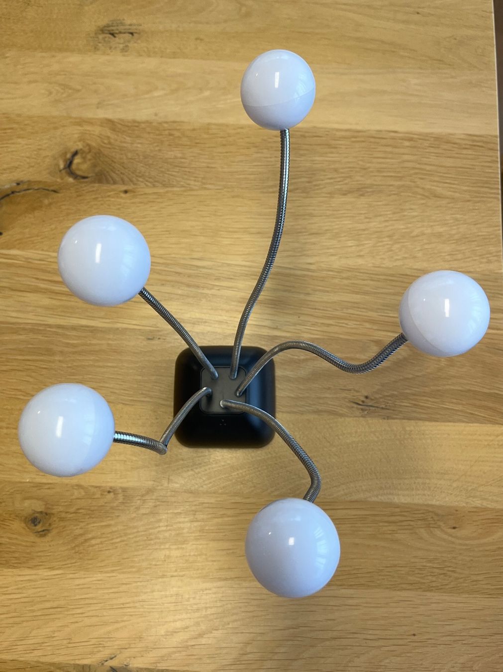 Lampade: Sound-Sensor Party Light – Usato da Häggenschwil venduto da Svge 3