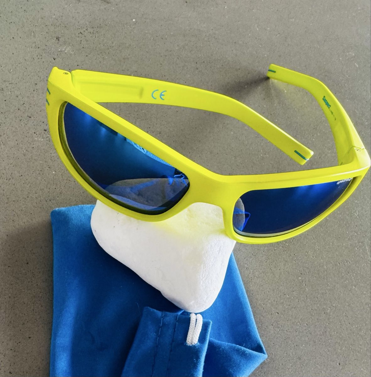 Occhiali & Lenti: Sonnenbrille Suspect Neon Gelb – Usato da Heerbrugg venduto da Heaven09