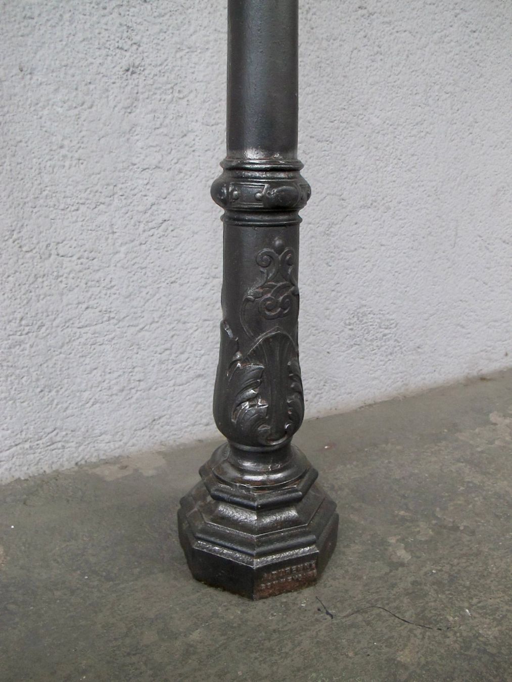 Skulpturen & Statuen: antike Gusseisen Säule 19 Jh – Gebraucht aus Wädenswil von Turusukko 3