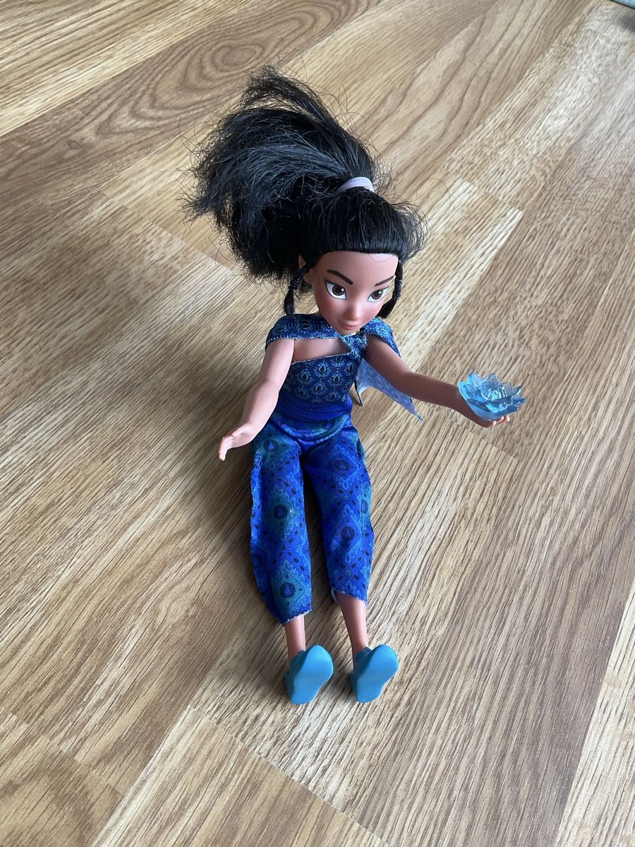 Disney Bambole: Raya Puppe - Disney – Usato da Jona venduto da Rubinrot