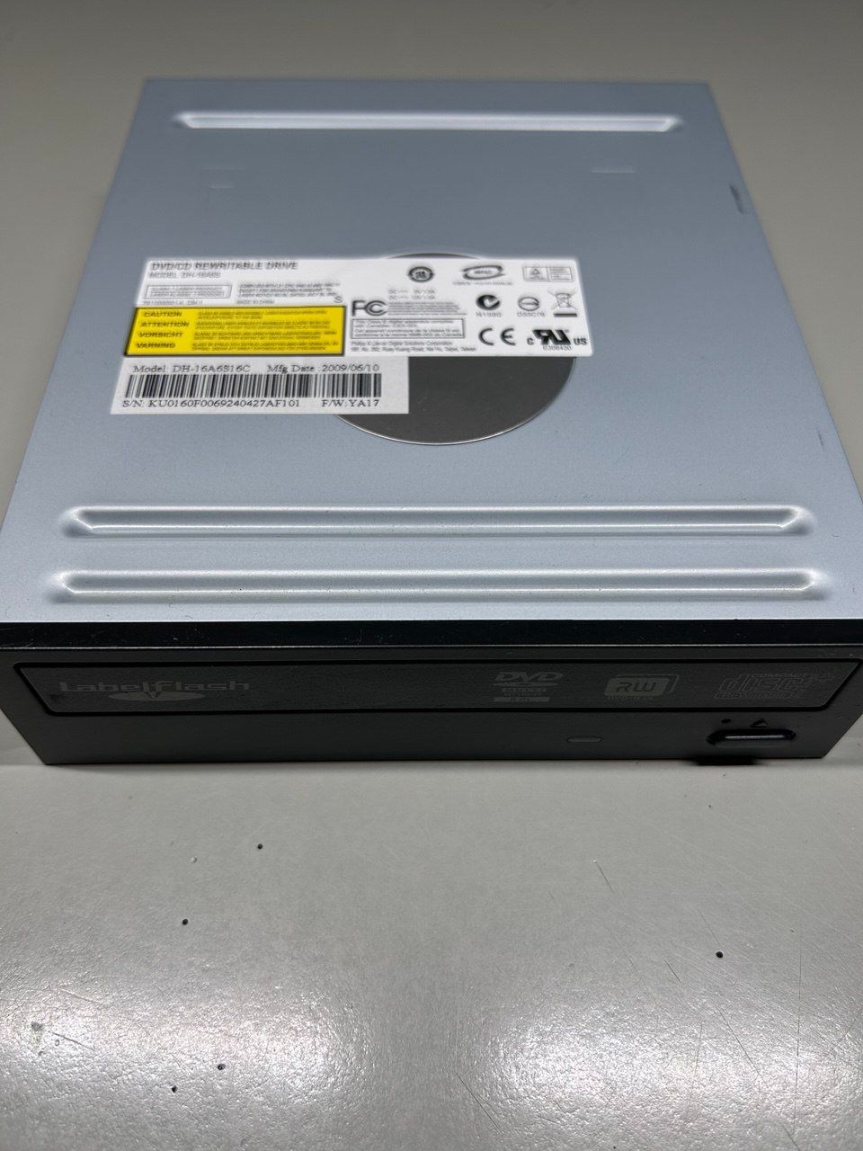 Systèmes audio & multimédias: Unità disco ottico interna Lite-On modello DH-16A6S – D'occasion à Giubiasco par LorisVale