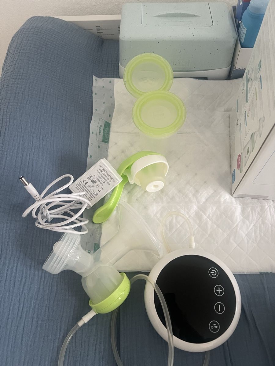 Mam Accessoires pour allaitement: Tire-lait électrique/manuel de Mam – D'occasion à Chavannes-Renens par MRE96 2