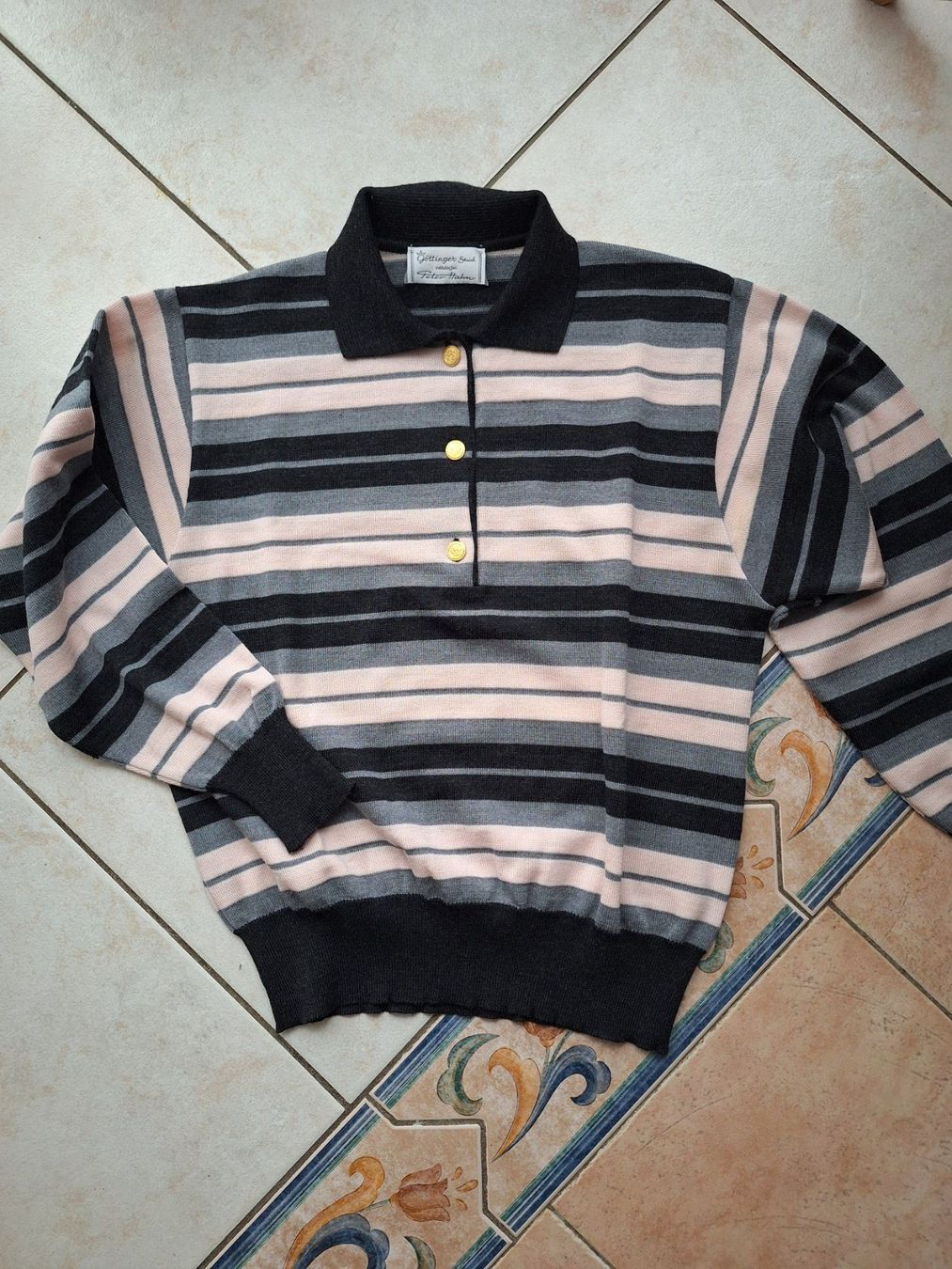 Peter Hahn Pullover & Sweatshirts: Pull Peter Hahn, 100% laine, taille M – Gebraucht aus St-Triphon von Jldr0 4