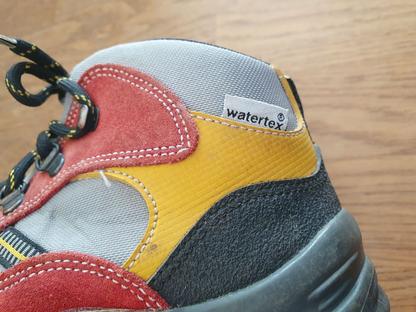 Scarpe da uomo: Wanderschuhe Gr. 35 – Usato da Villars-sur-Glâne venduto da richardette 4